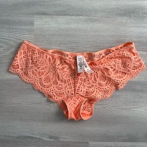NWT Victorias Secret Dream Angels Cheeky Coral Crochet Lace Trim Panty size Med